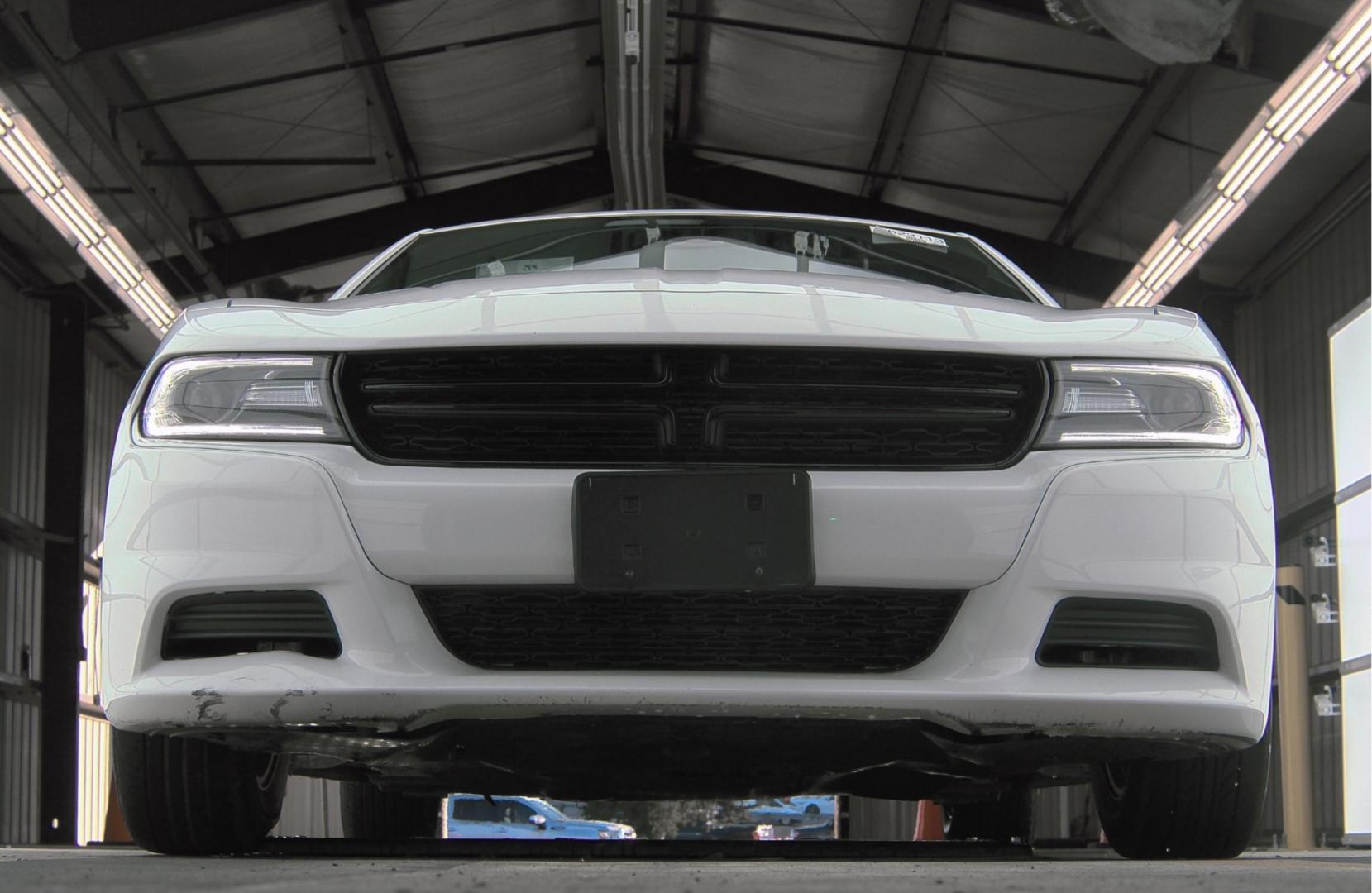 2019 White Dodge Charger (2C3CDXBG6KH) , located at 2020 East Division Street, Arlington, TX, 76011, (817) 801-3191, 32.742390, -97.076874 - Come check out our stunning white Dodge Charger today! Buy Here, Pay Here at DFW Carmart! Premiere Buy Here Pay Here with NO Credit Check (score) at 2020 East Division Street, Arlington, Texas, located in the center of the Dallas/Fort Worth metro area. For in-house financing in Lancaster, Waxahac - Photo#4